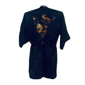 Black Golden Dragon Silk Embroidered Robe Size XL Vintage